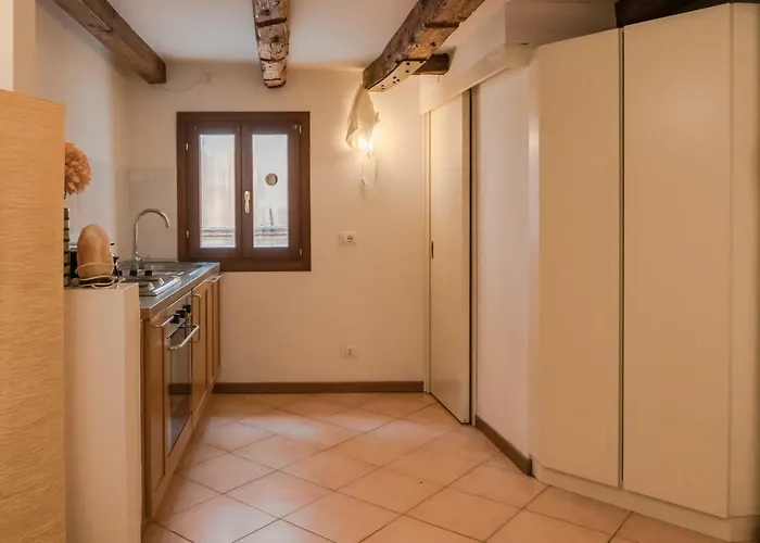 In The Heart Of Biennale Ac Wi-fi Velence